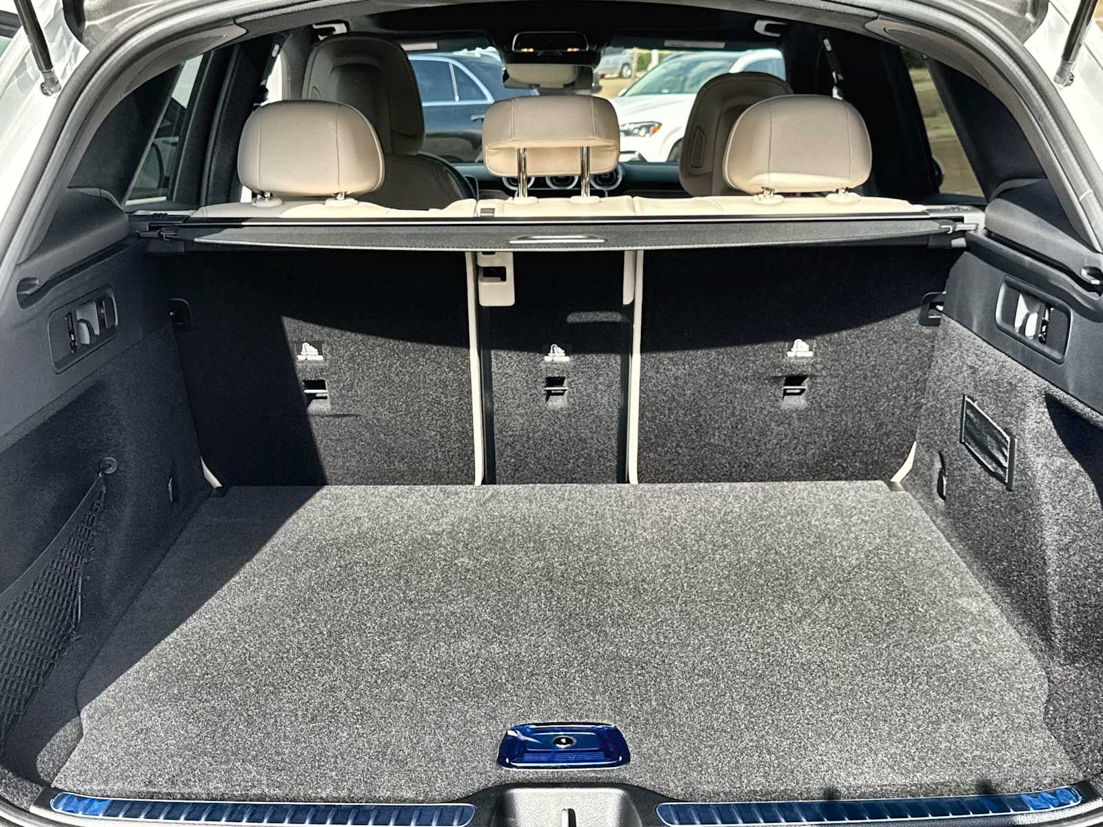 Thumbnail: 2026 Mercedes-Benz GLC - 17