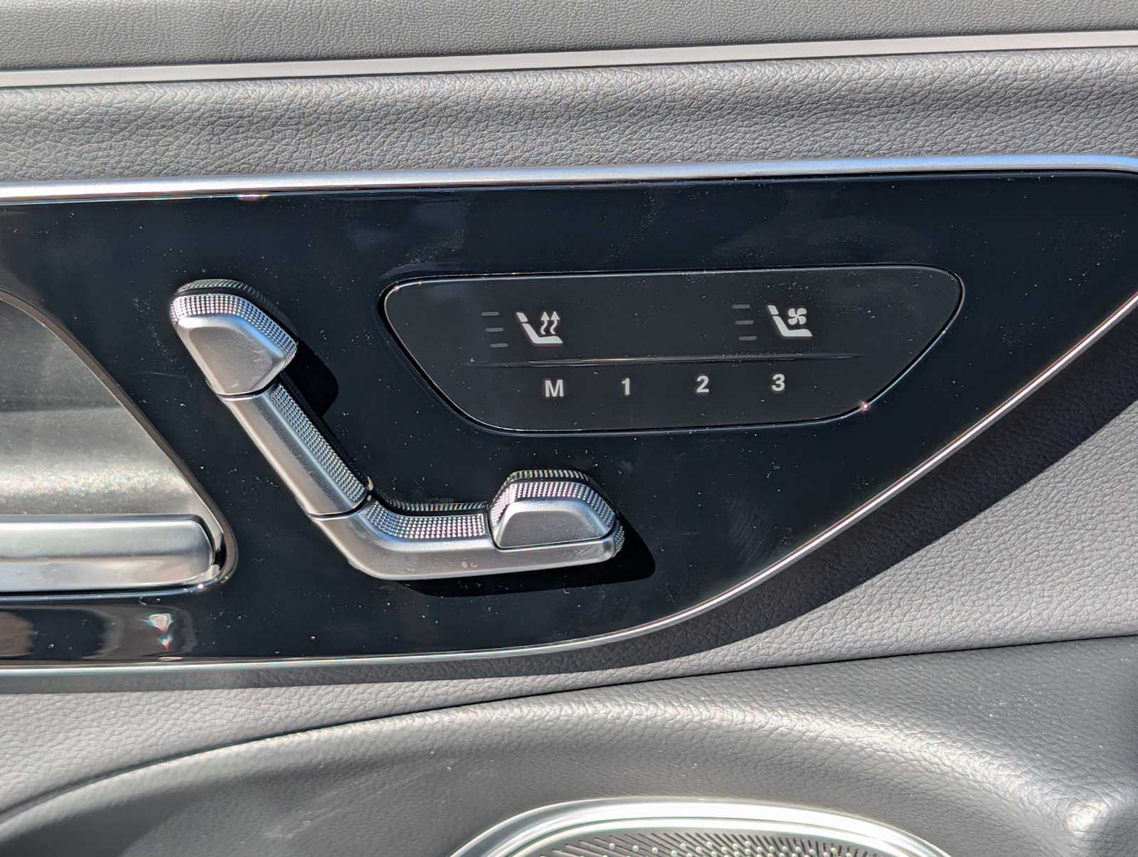 Thumbnail: 2026 Mercedes-Benz E-Class - 18