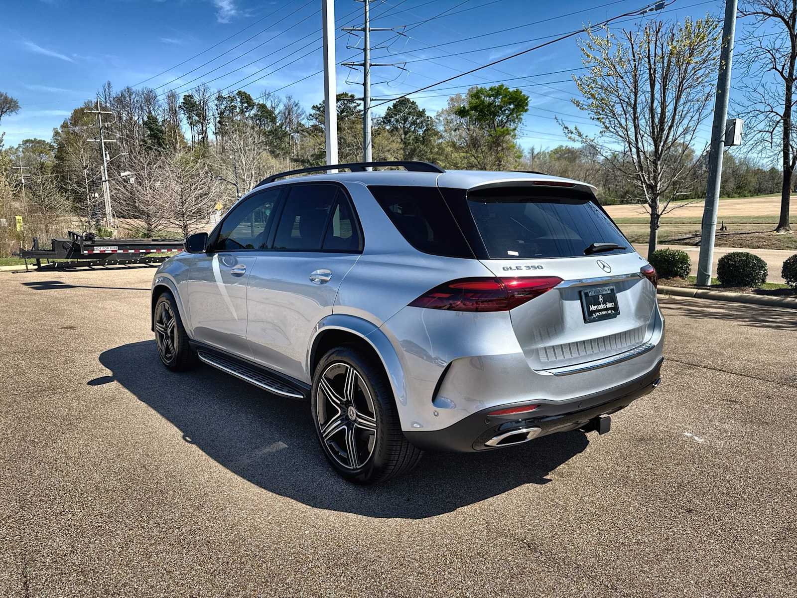 Thumbnail: 2026 Mercedes-Benz GLE - 6