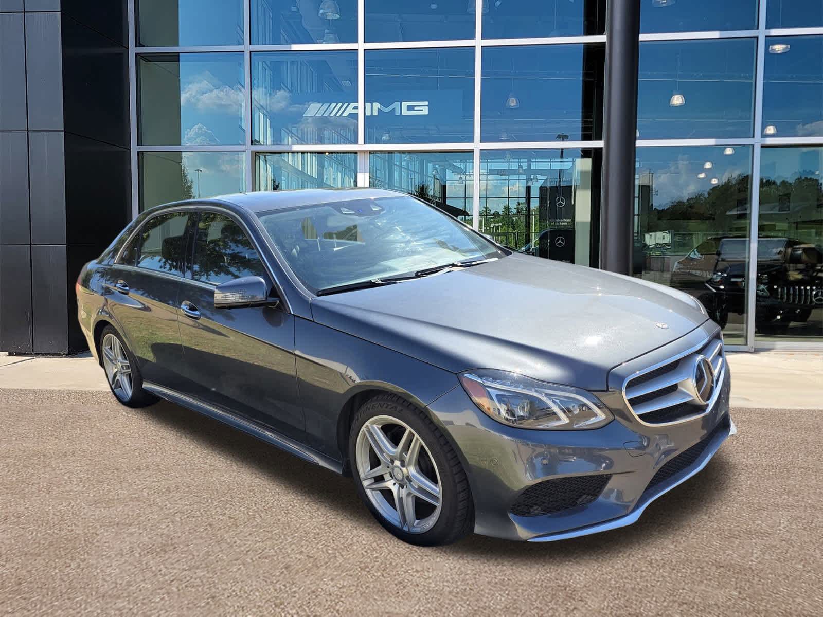Thumbnail: 2014 Mercedes-Benz E-Class - 2