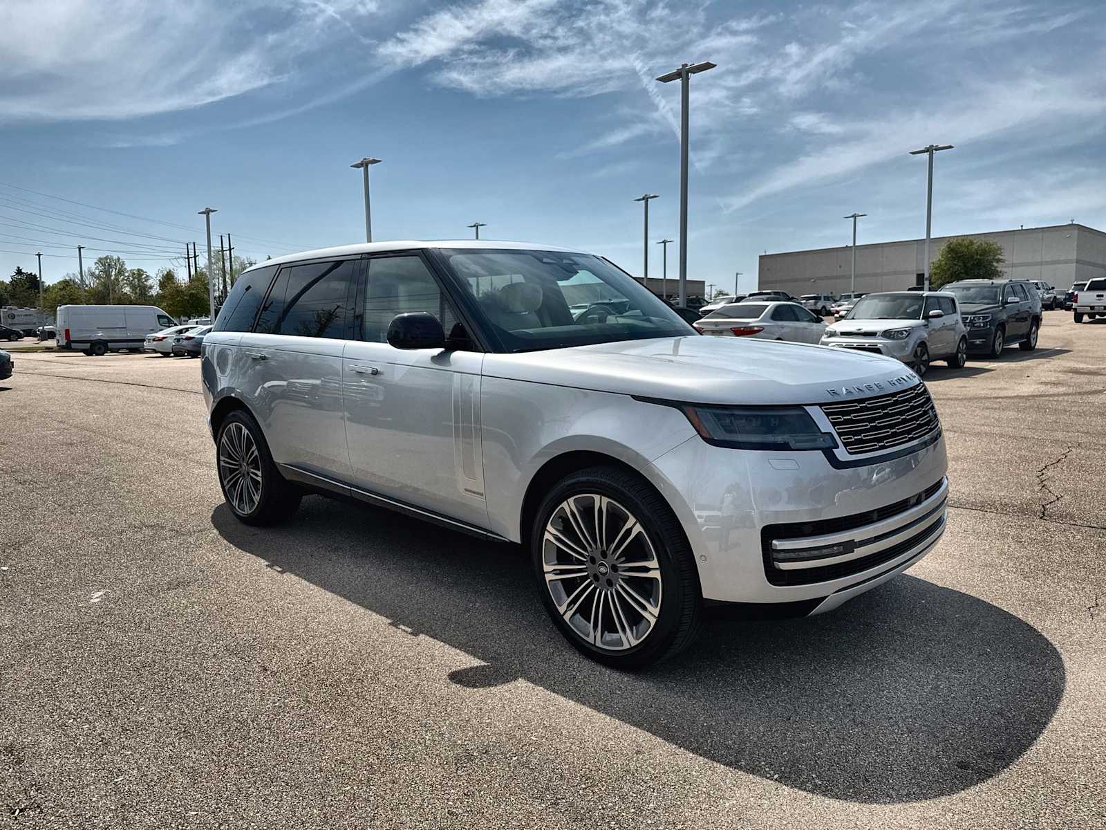 Thumbnail: 2025 Land Rover Range Rover - 11