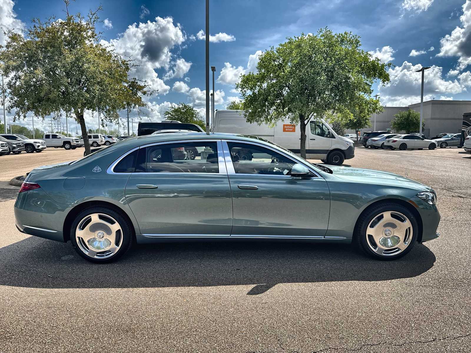 Thumbnail: 2026 Mercedes-Benz S-Class - 10