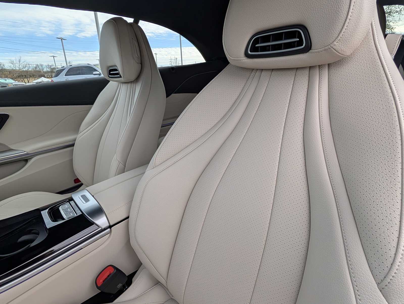 Thumbnail: 2026 Mercedes-Benz CLE - 18