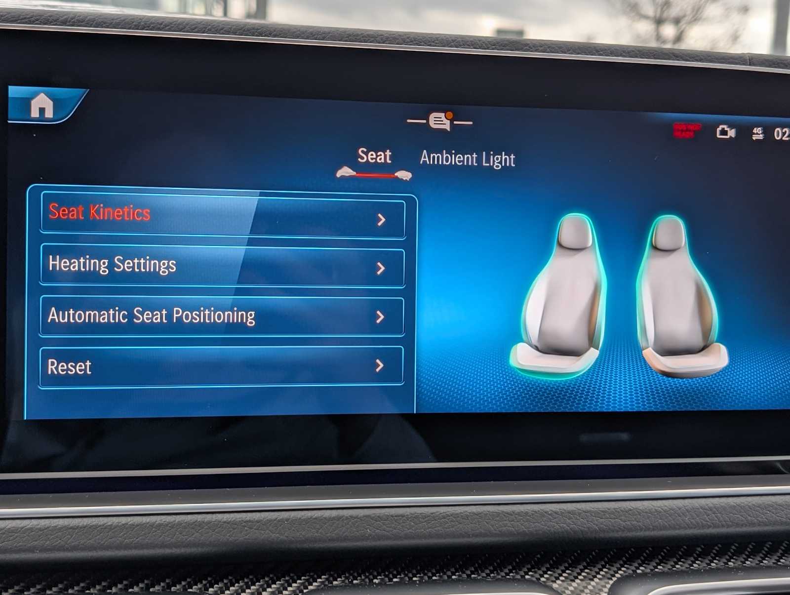 Thumbnail: 2026 Mercedes-Benz GLE - 12