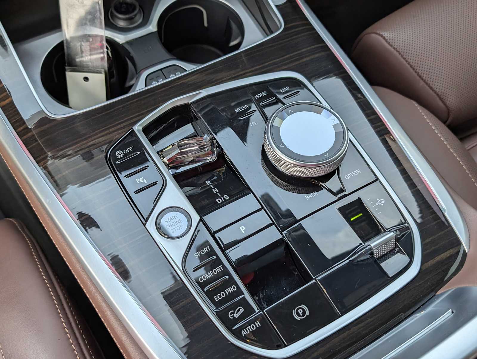 Thumbnail: 2024 BMW M6 - 19