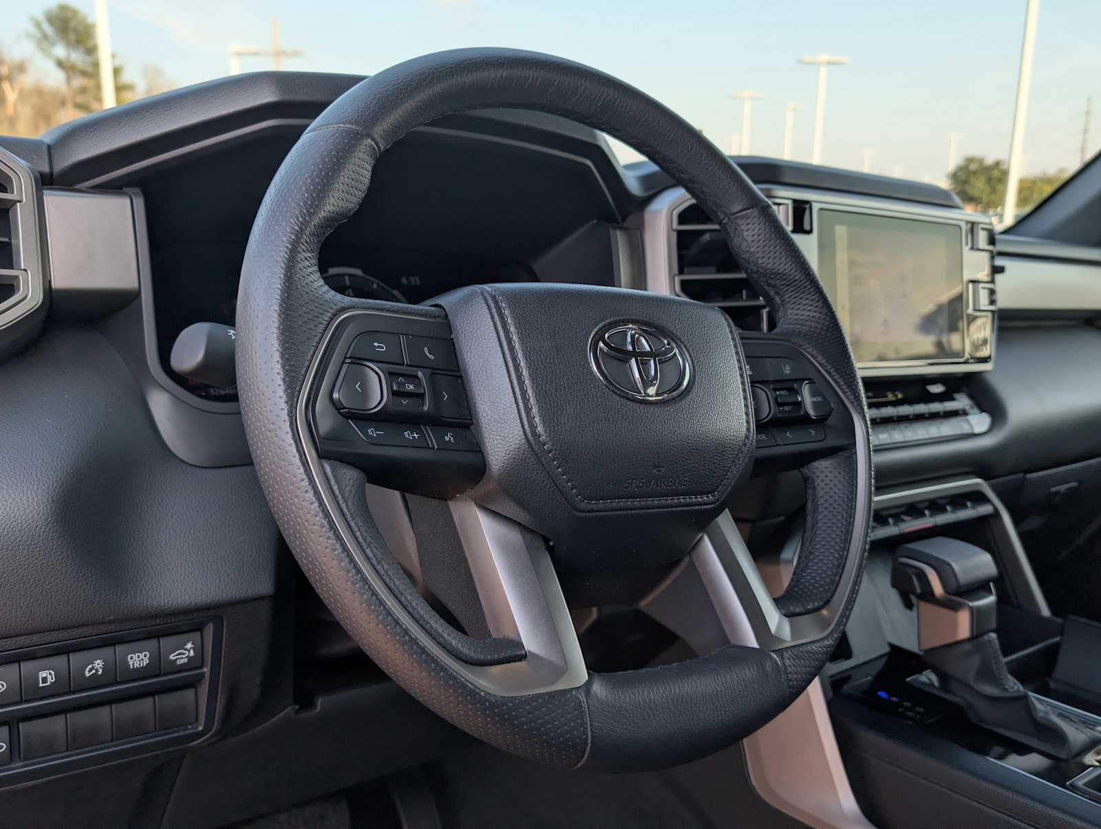 Thumbnail: 2025 Toyota Sequoia - 10