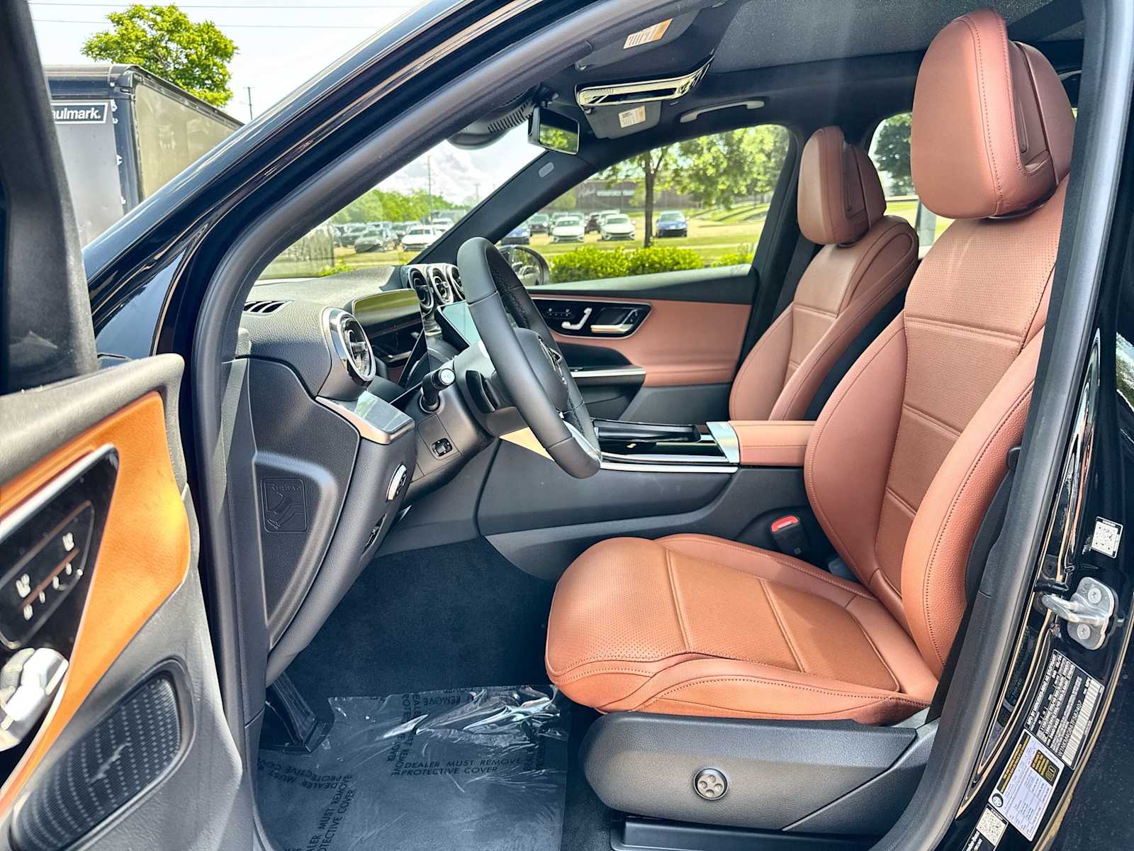 Thumbnail: 2026 Mercedes-Benz GLC - 2