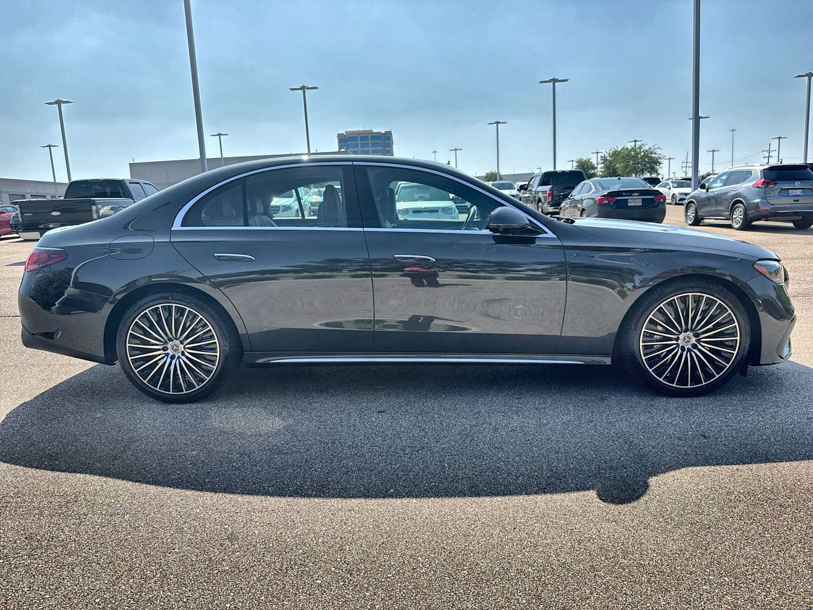 Thumbnail: 2026 Mercedes-Benz E-Class - 10