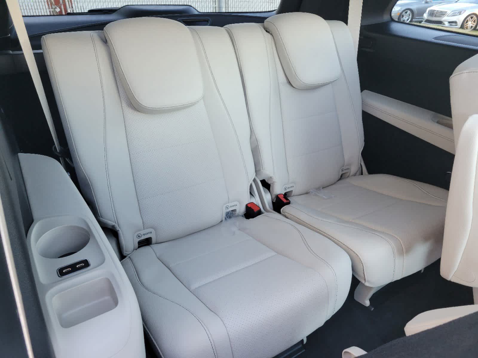 Thumbnail: 2025 Mercedes-Benz GLS - 23