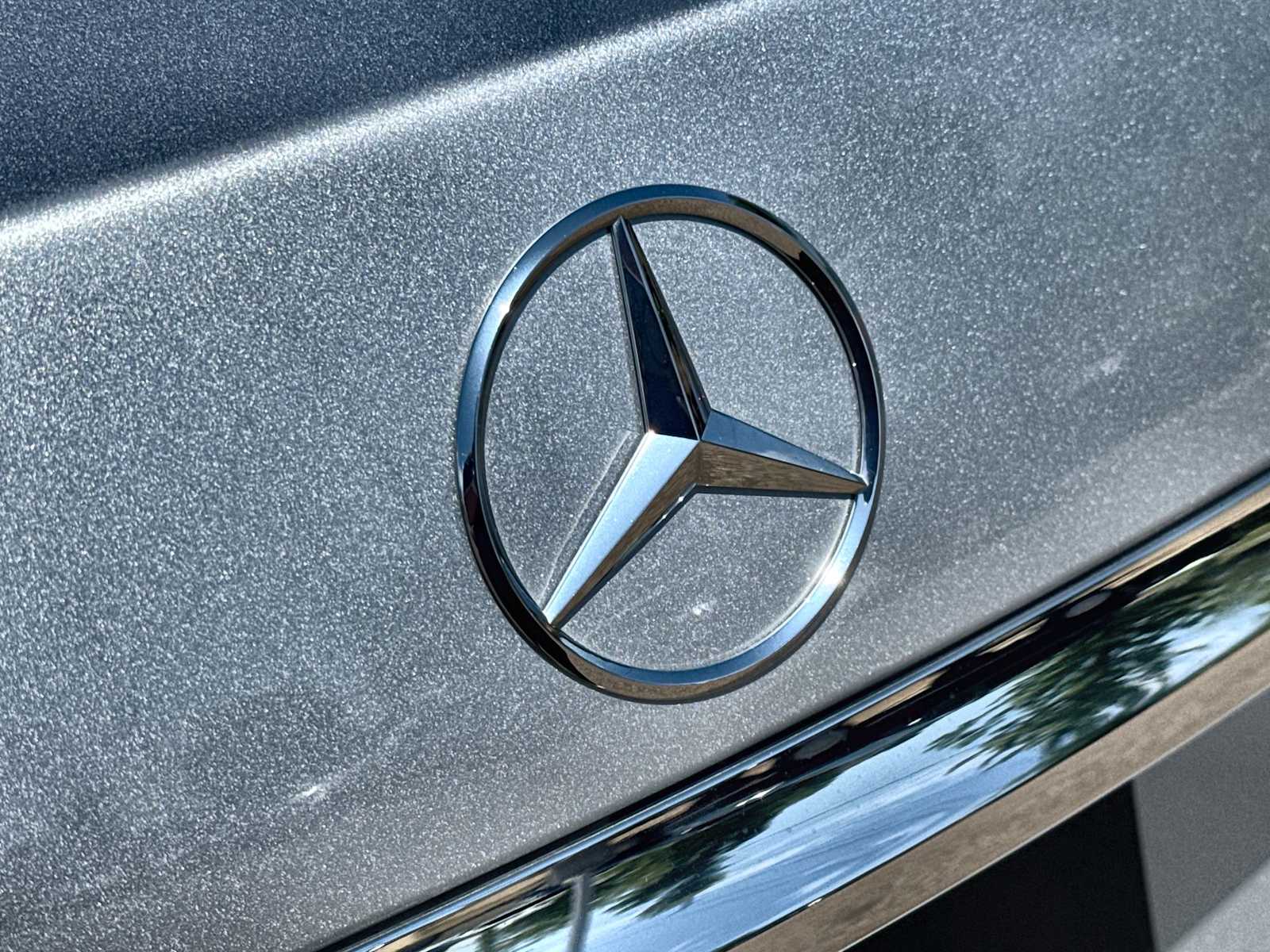 Thumbnail: 2022 Mercedes-Benz S-Class - 16