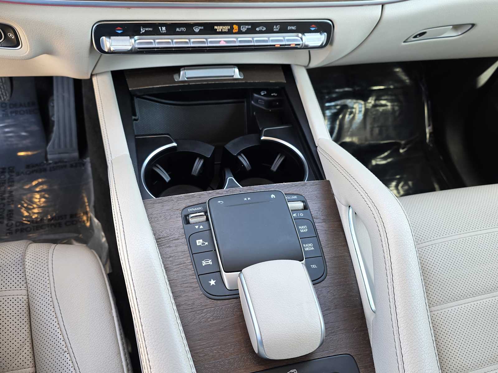 Thumbnail: 2022 Mercedes-Benz GLS - 23