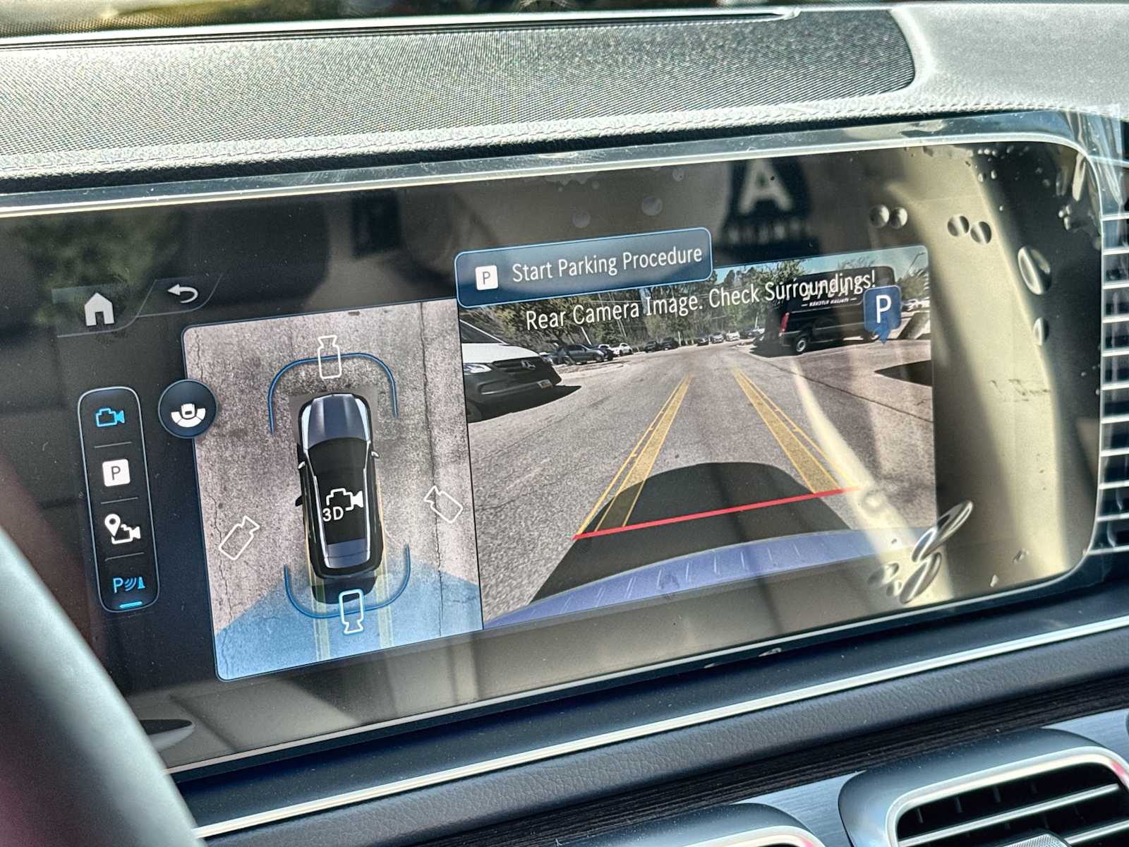 Thumbnail: 2026 Mercedes-Benz GLE - 27