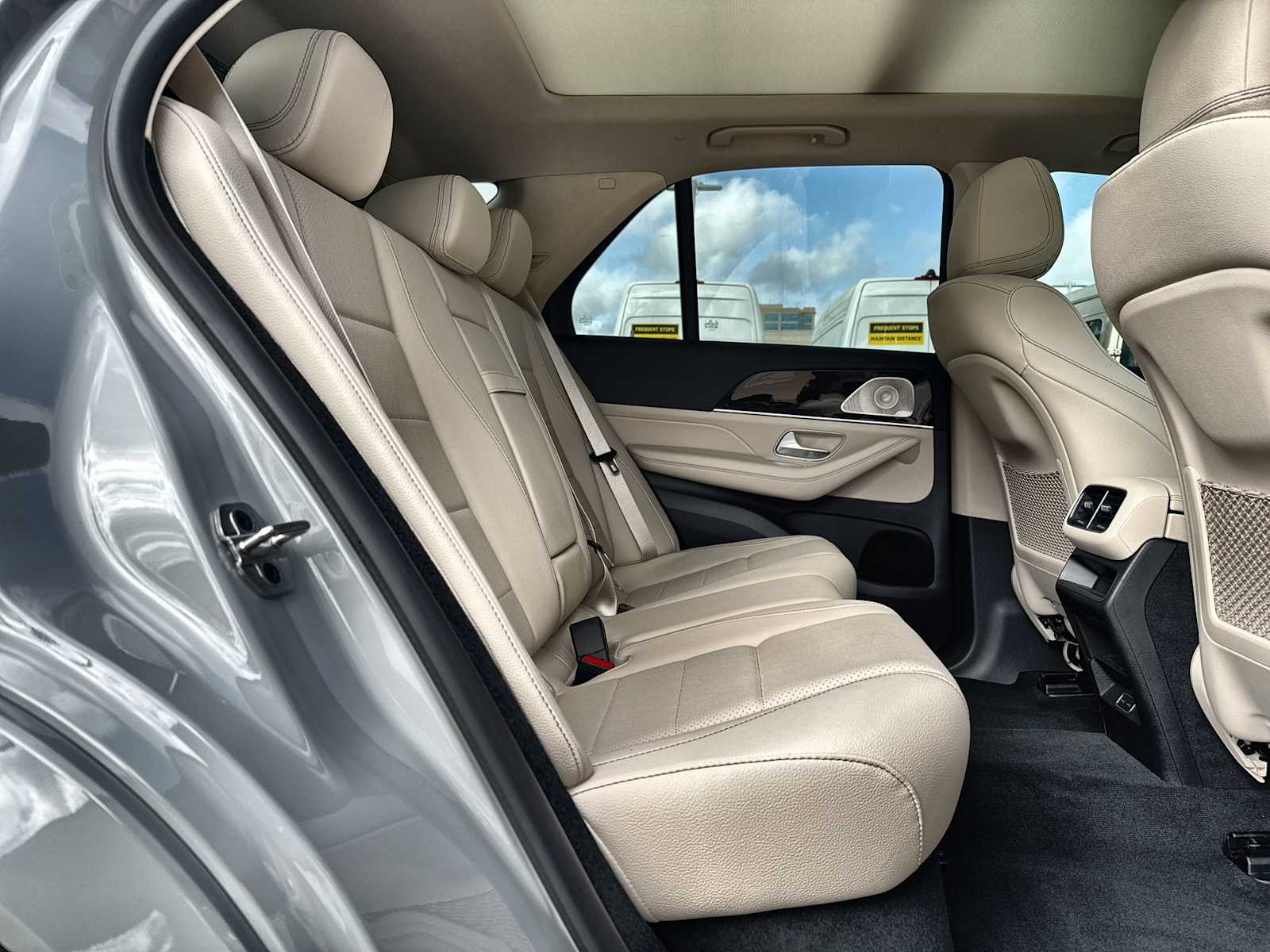 Thumbnail: 2026 Mercedes-Benz GLE - 18