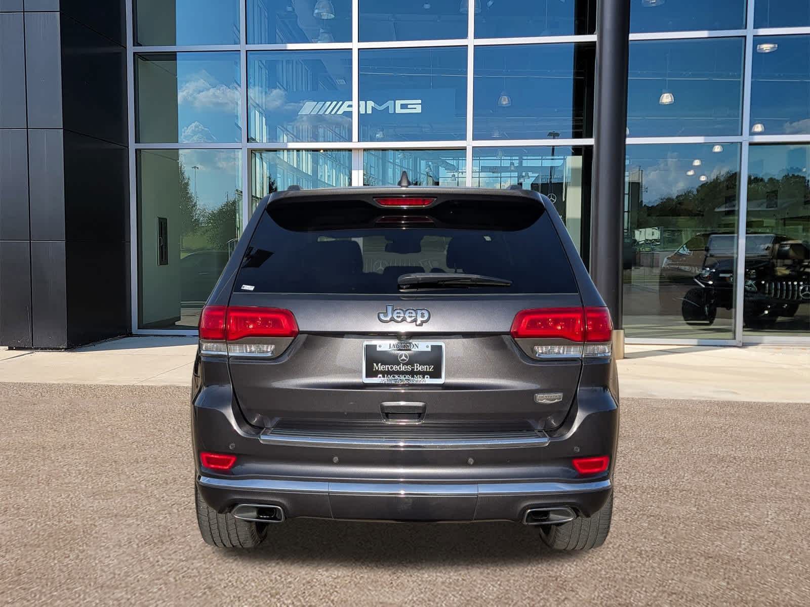 Thumbnail: 2015 Jeep Grand Cherokee - 6