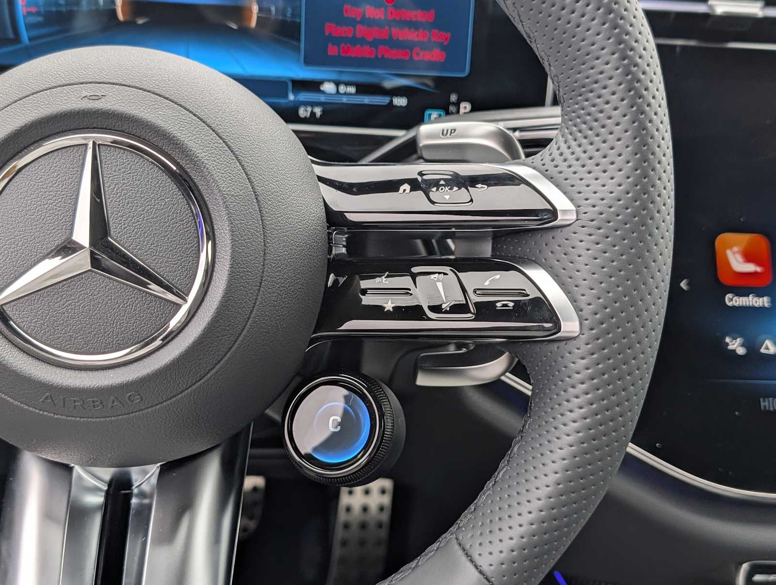 Thumbnail: 2026 Mercedes-Benz E-Class - 9