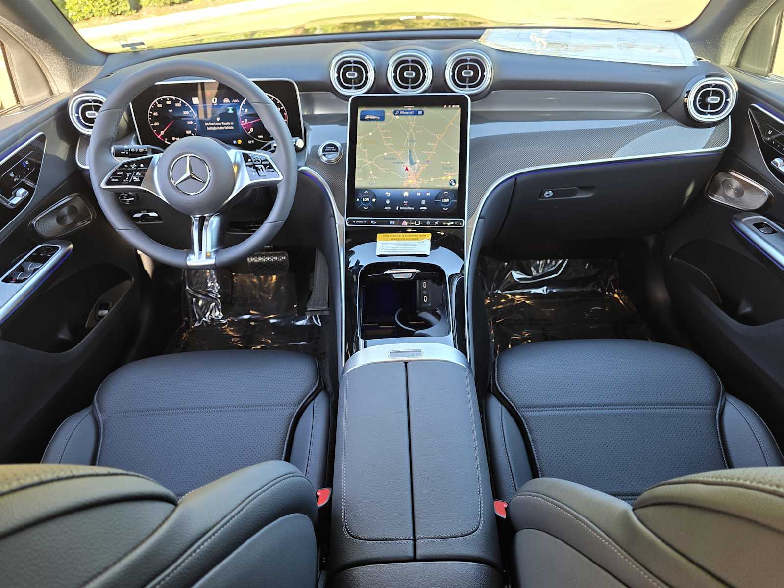 Thumbnail: 2026 Mercedes-Benz GLC - 7