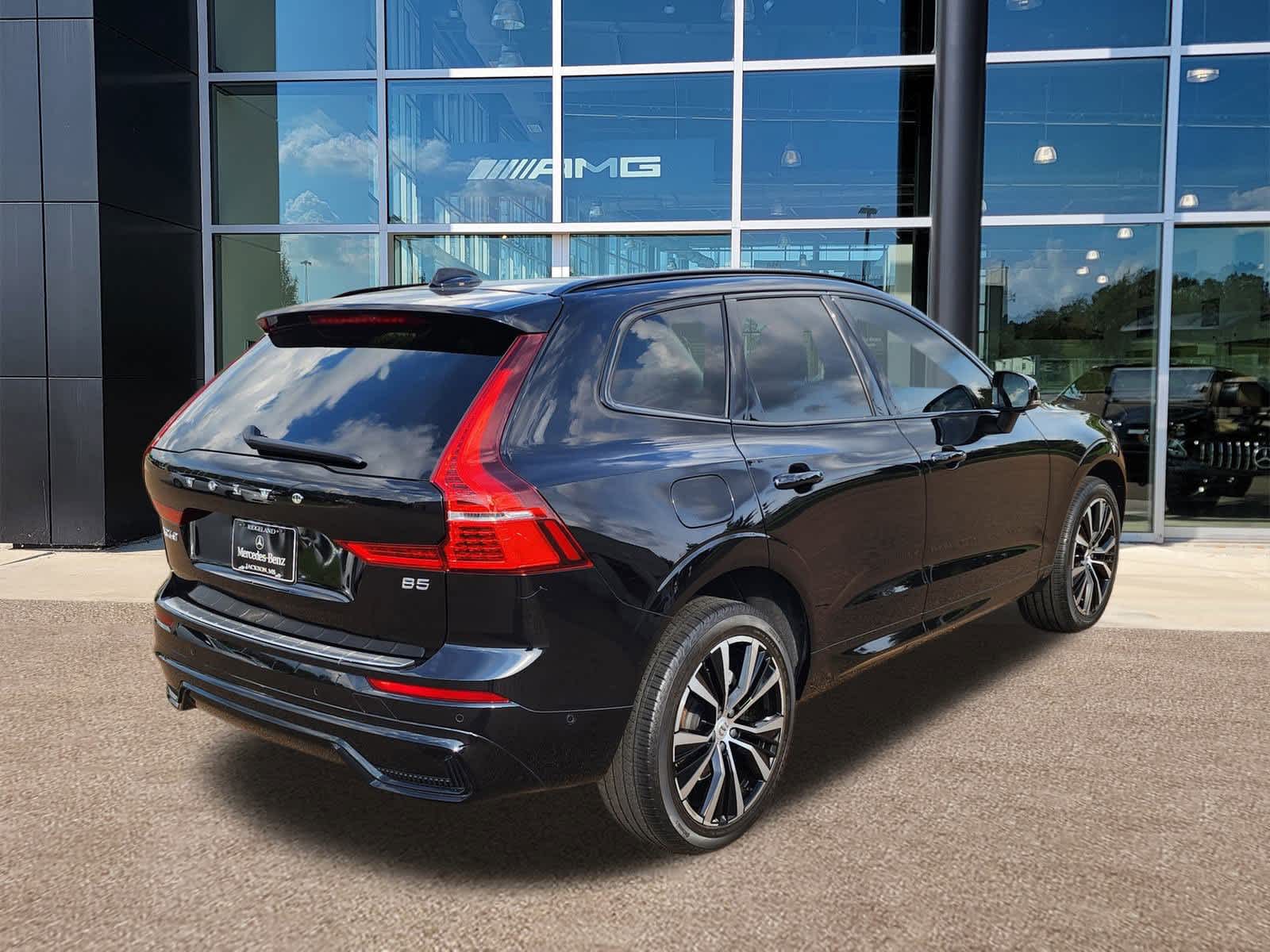 2023 Volvo XC60 B5 Plus 26