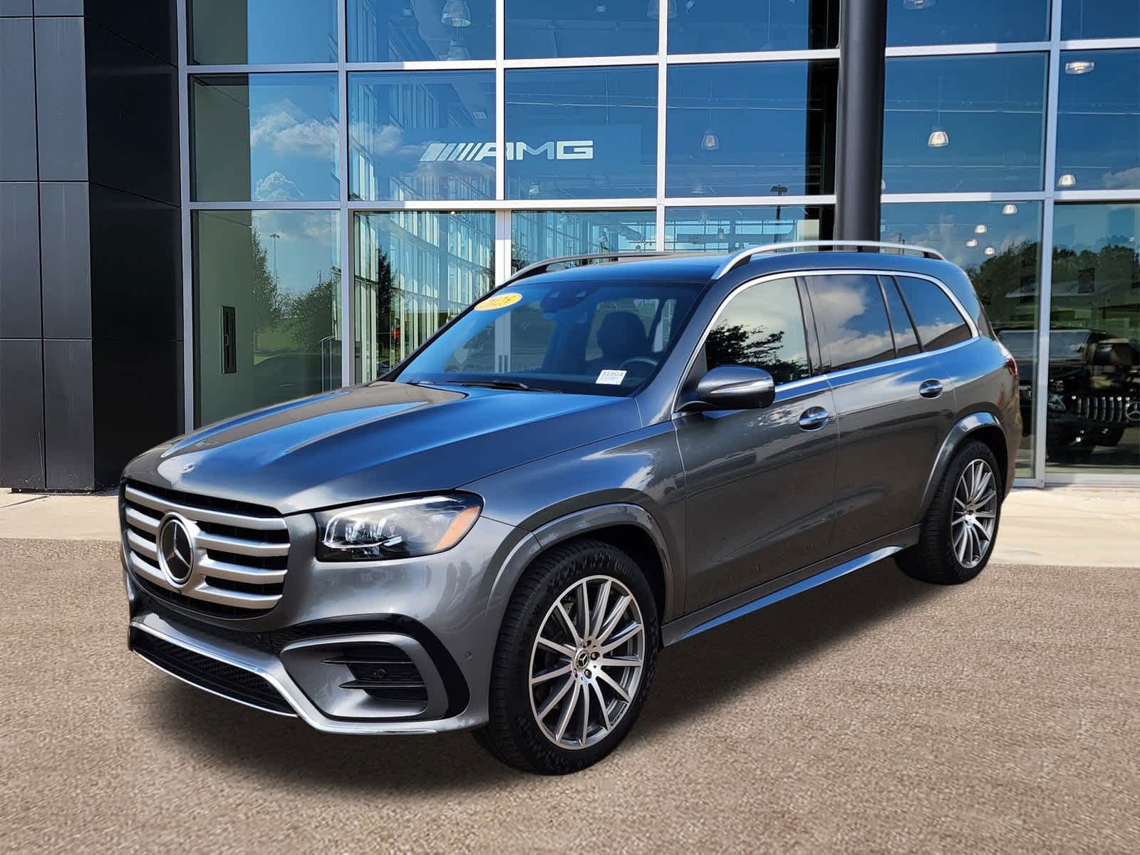 Thumbnail: 2025 Mercedes-Benz GLS - 2