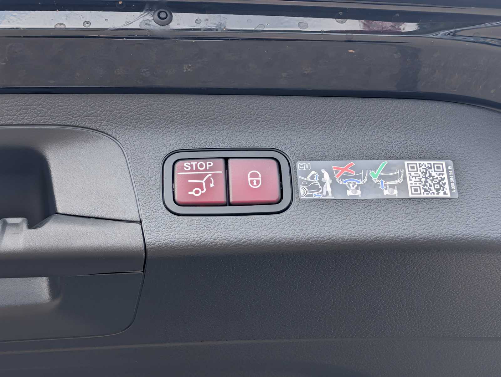 Thumbnail: 2026 Mercedes-Benz GLS - 27