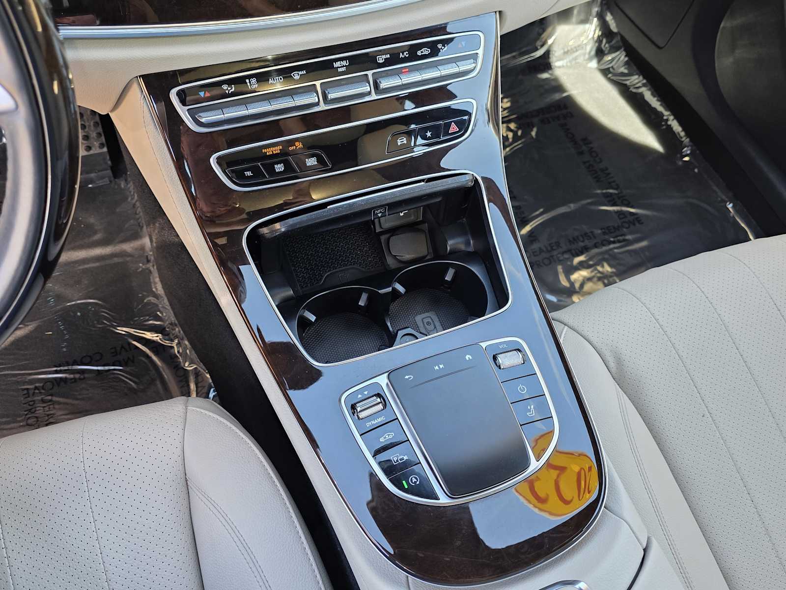 Thumbnail: 2023 Mercedes-Benz E-Class - 20