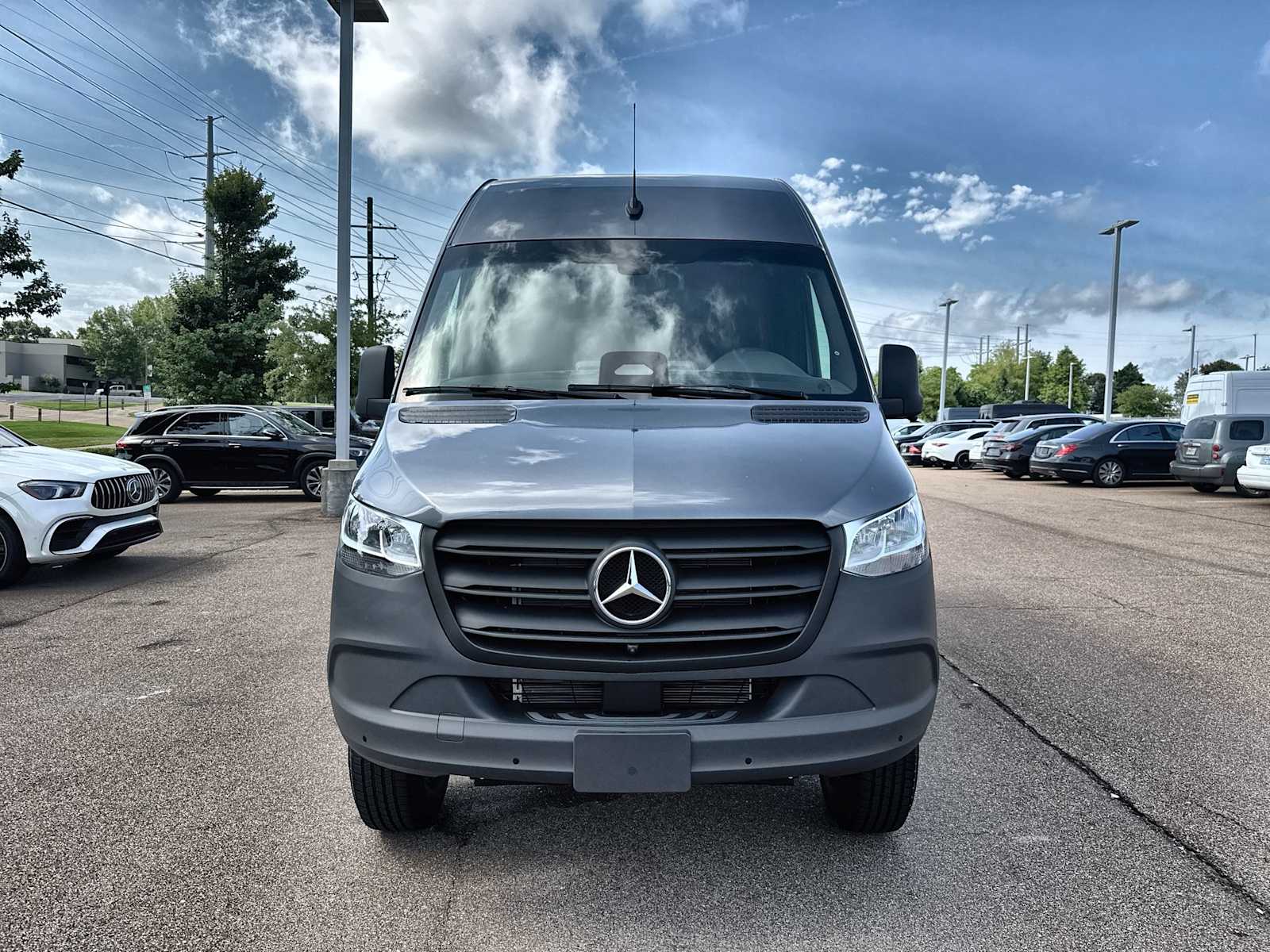 Thumbnail: 2026 Mercedes-Benz Sprinter - 11