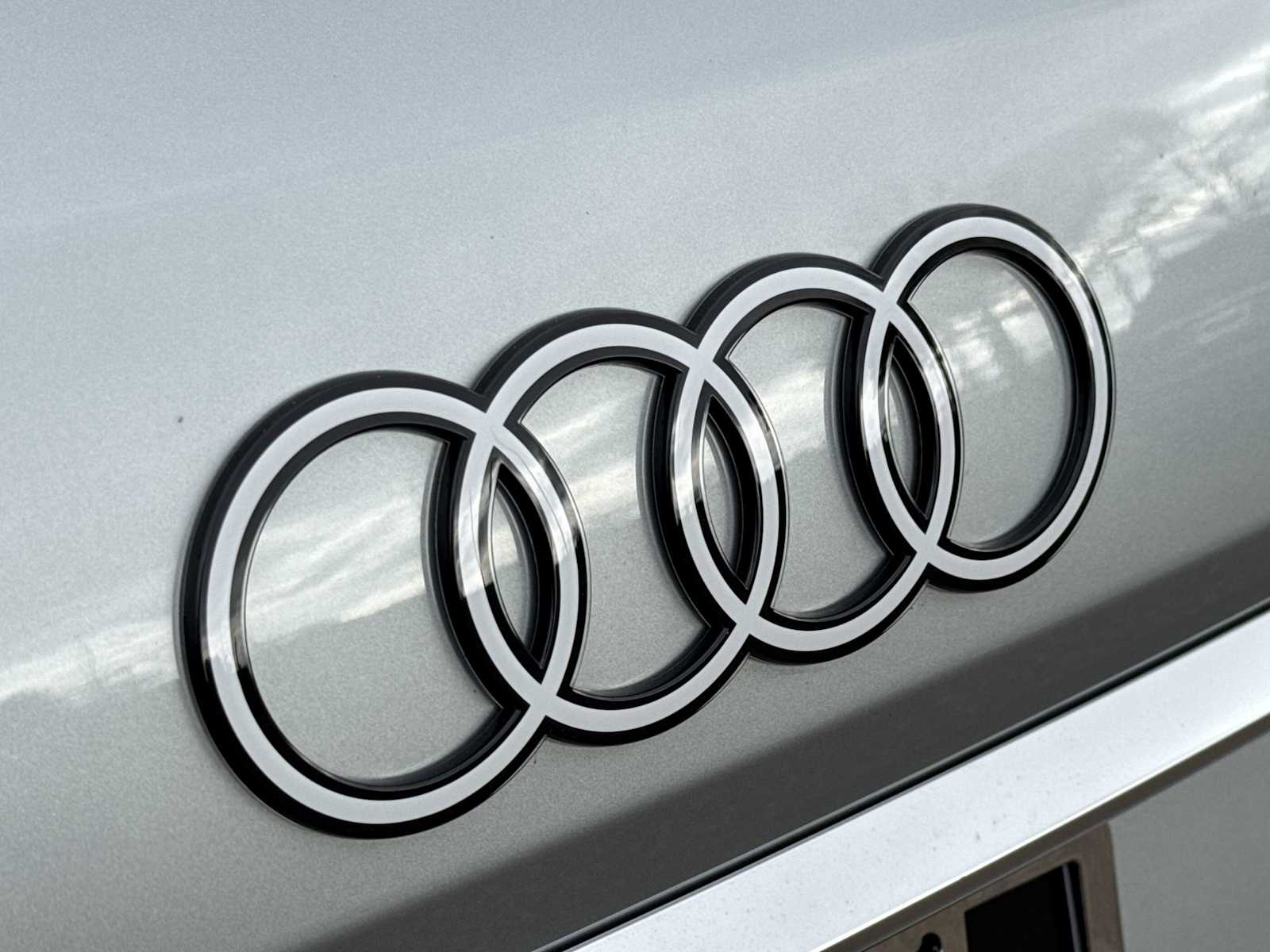 Thumbnail: 2025 Audi Q7 - 10