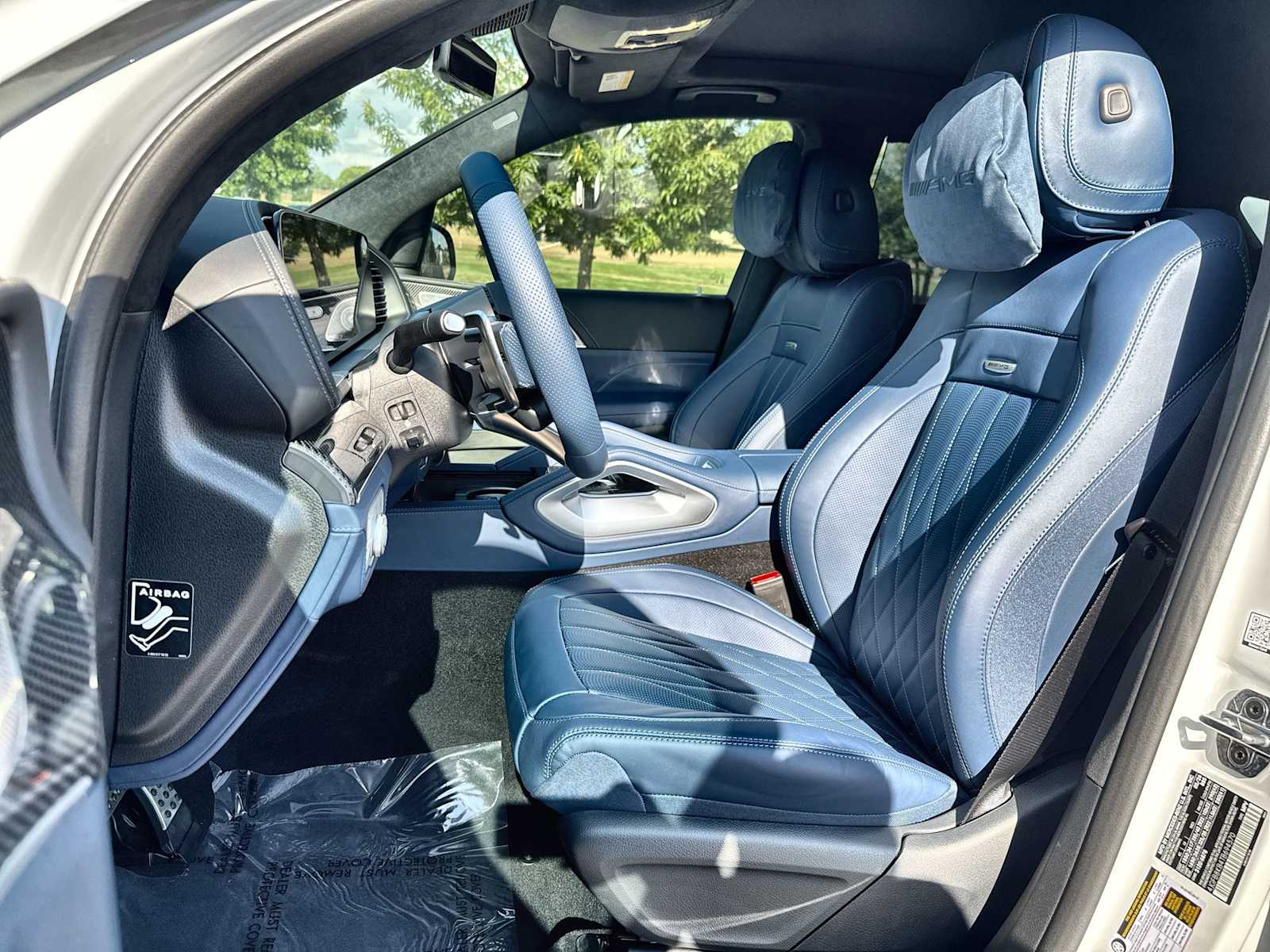 Thumbnail: 2026 Mercedes-Benz GL-Class - 3