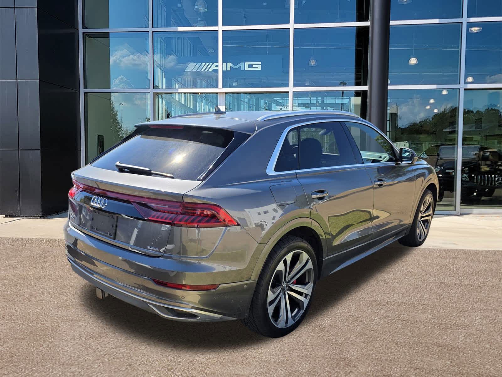 Thumbnail: 2019 Audi Q8 - 2