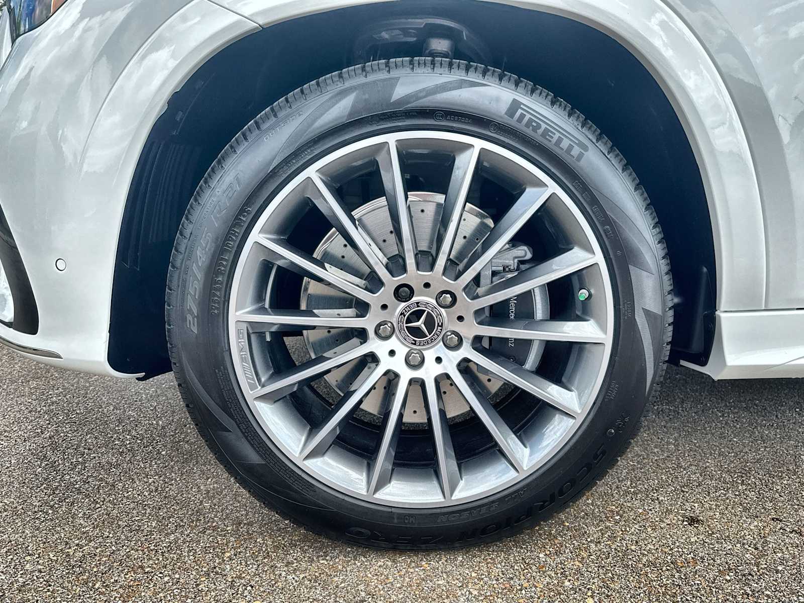 Thumbnail: 2026 Mercedes-Benz GLE - 14