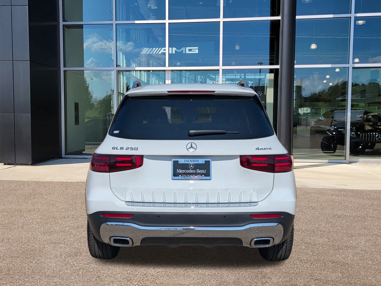 Thumbnail: 2026 Mercedes-Benz GLB - 5