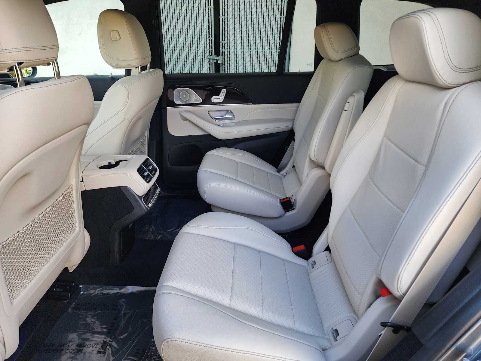 Thumbnail: 2025 Mercedes-Benz GLS - 11