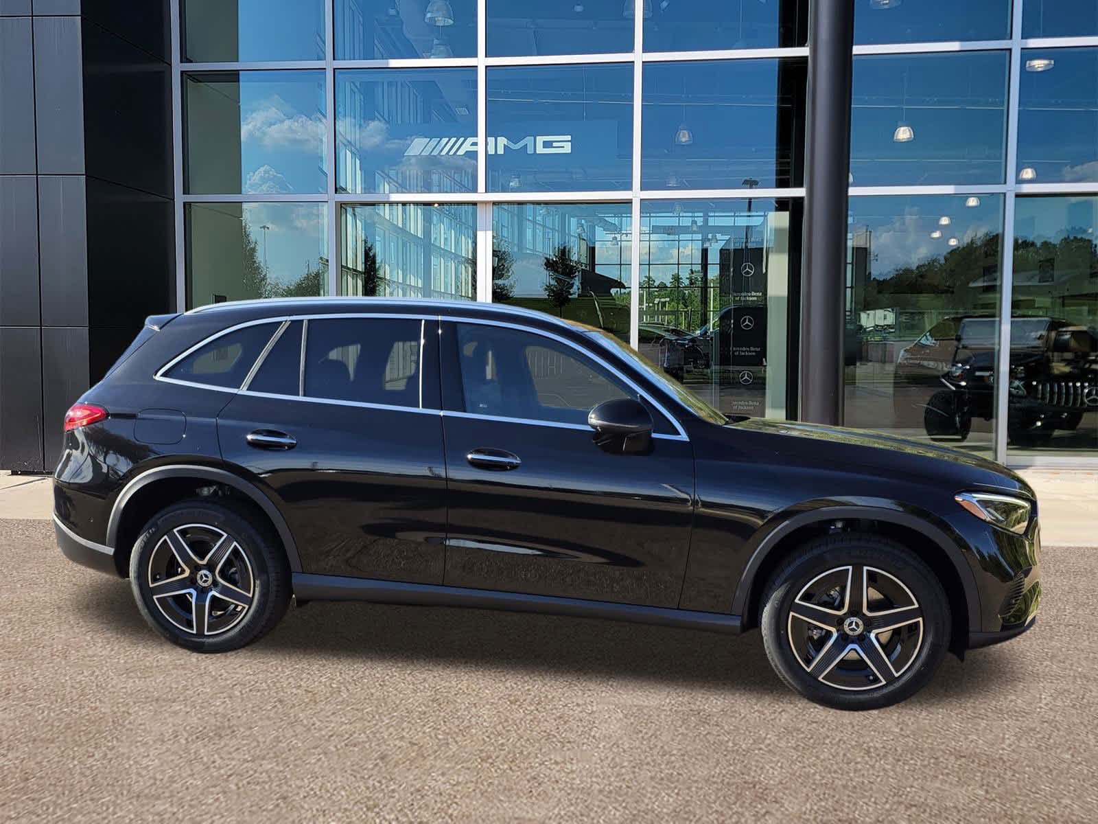 Thumbnail: 2026 Mercedes-Benz GLC - 3