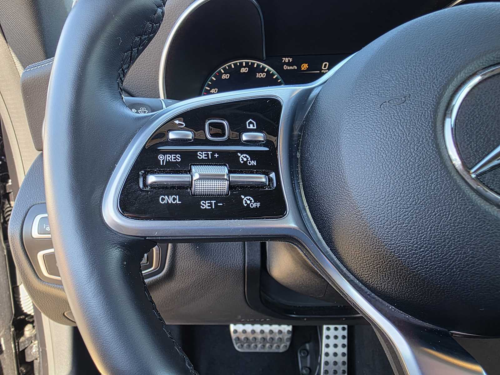 Thumbnail: 2023 Mercedes-Benz C-Class - 21