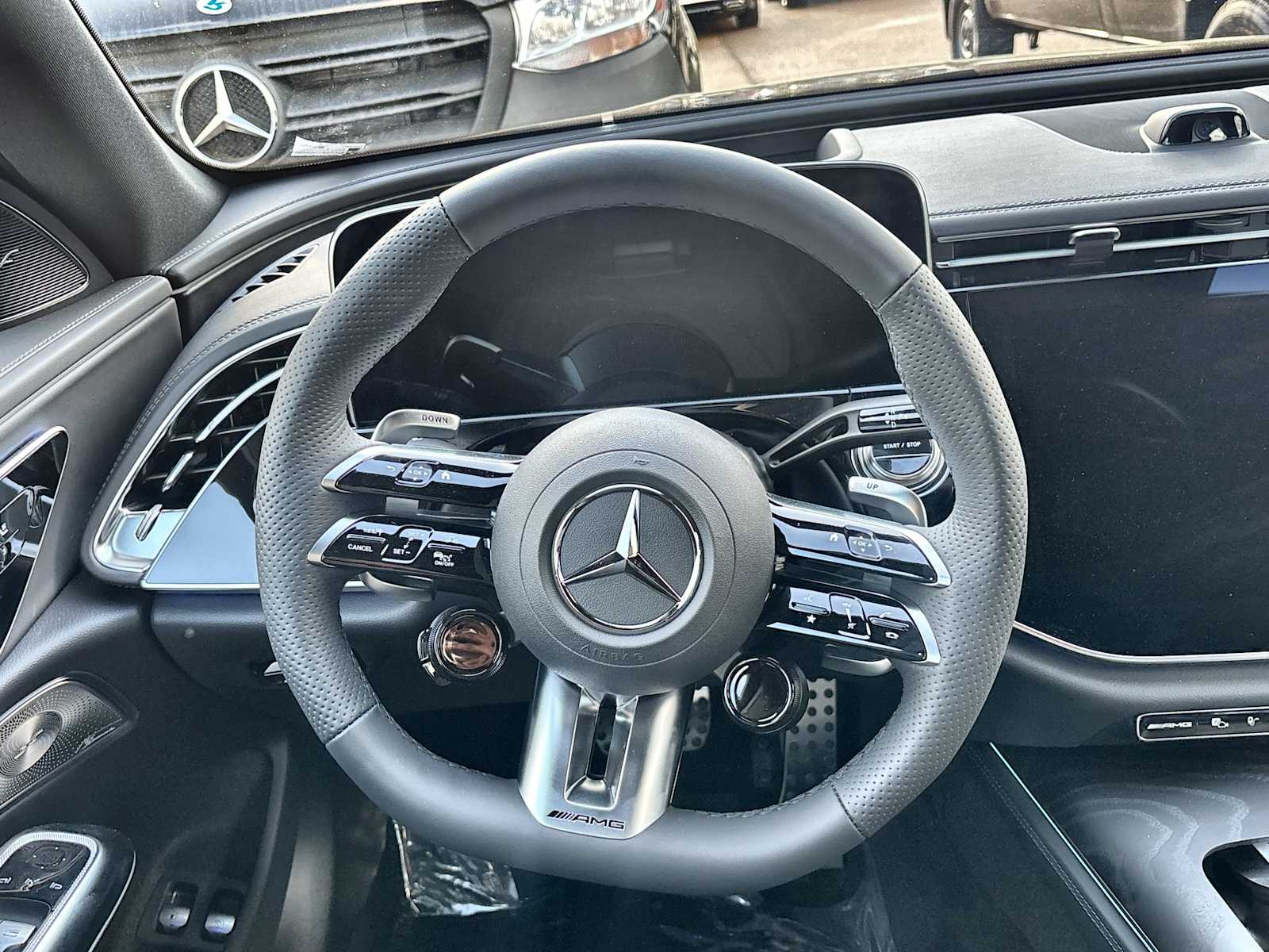 Thumbnail: 2026 Mercedes-Benz E-Class - 21