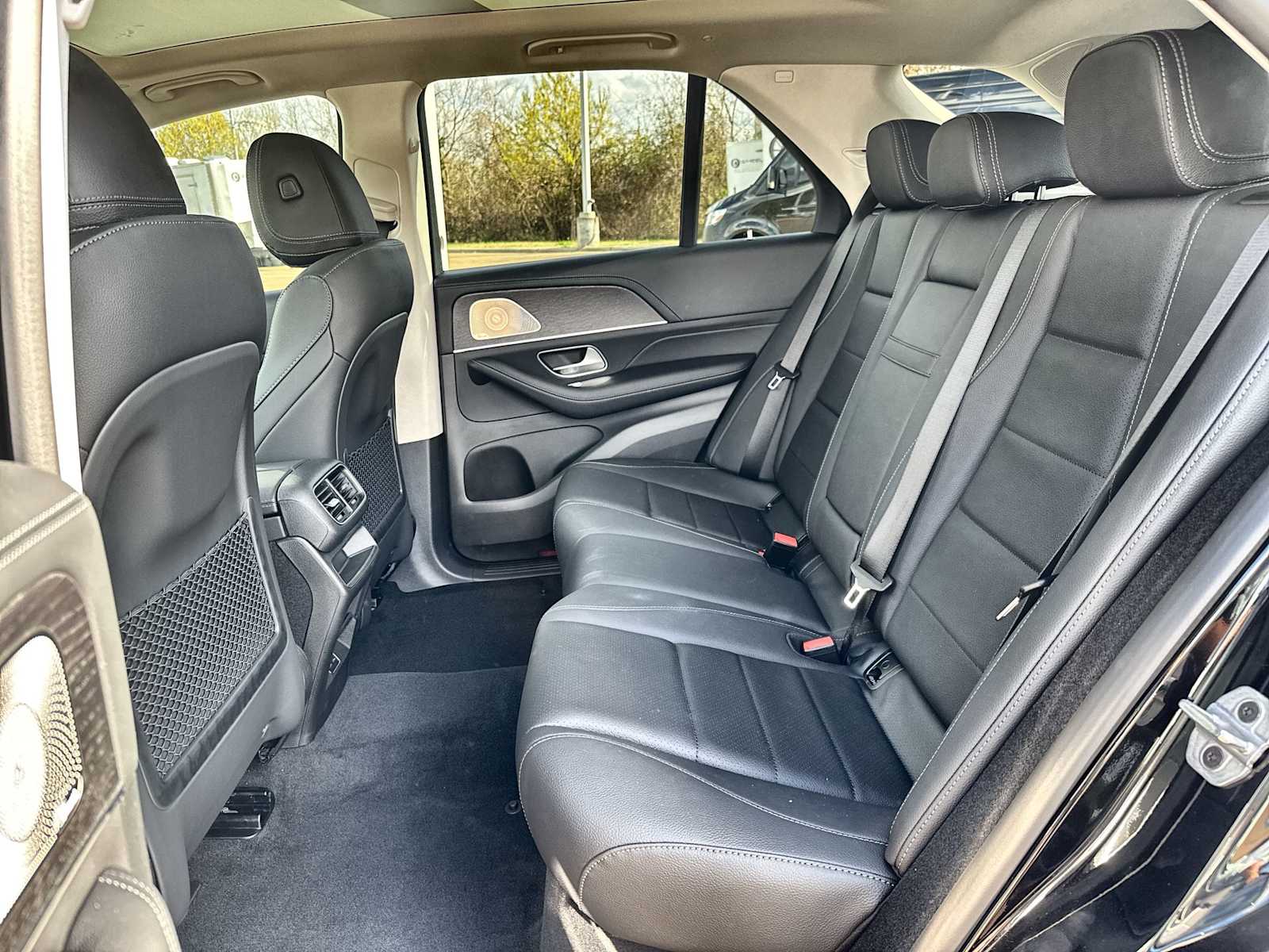 Thumbnail: 2026 Mercedes-Benz GLE - 4