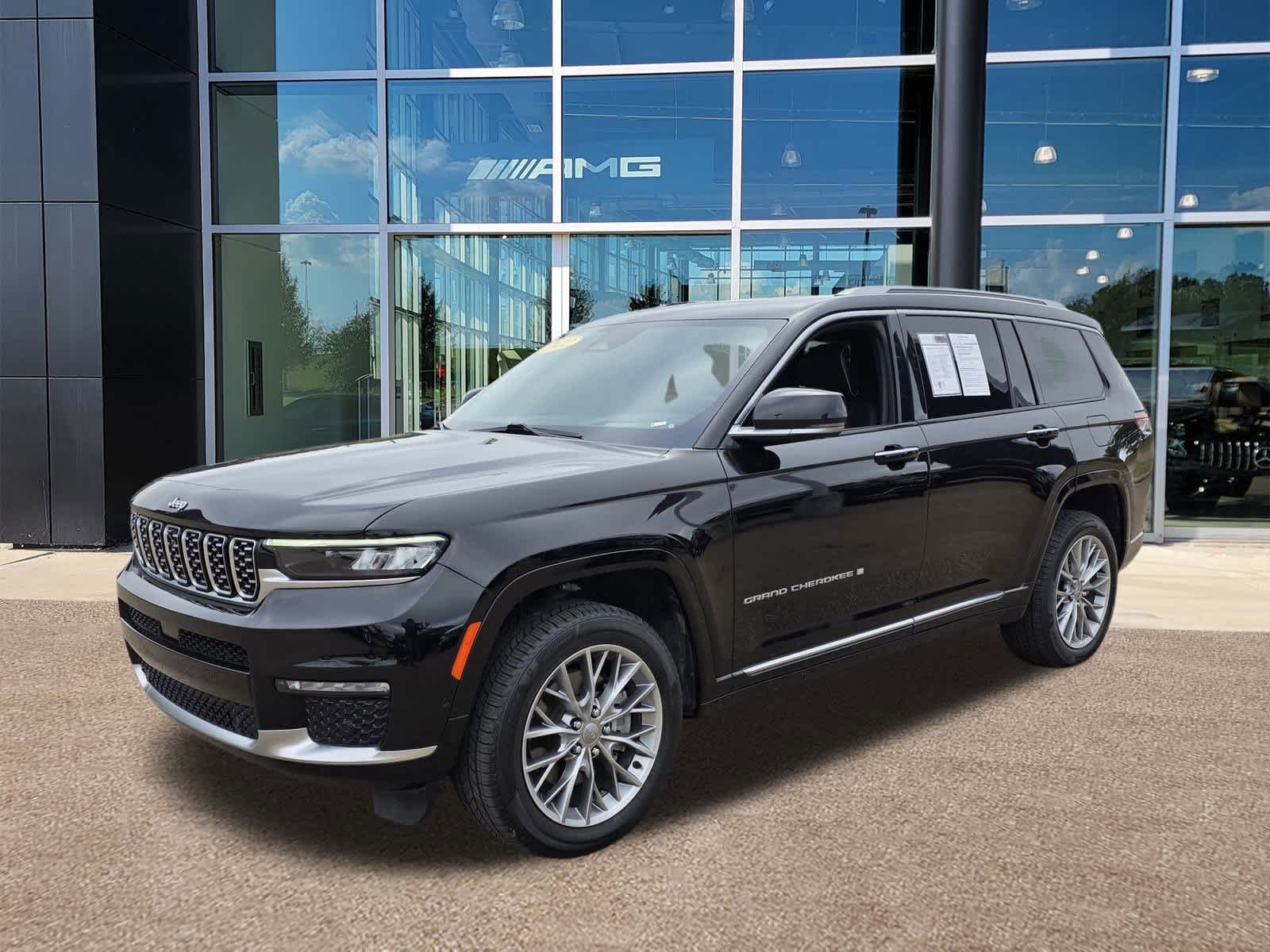 Thumbnail: 2022 Jeep Grand Cherokee L - 4