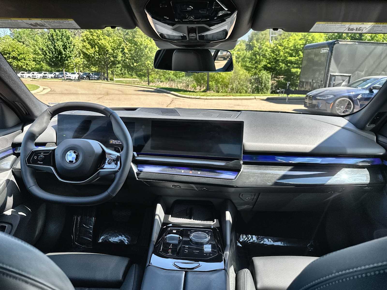 Thumbnail: 2026 BMW 5 Series - 20