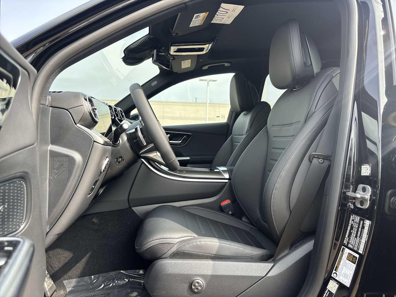 Thumbnail: 2026 Mercedes-Benz GLC - 15