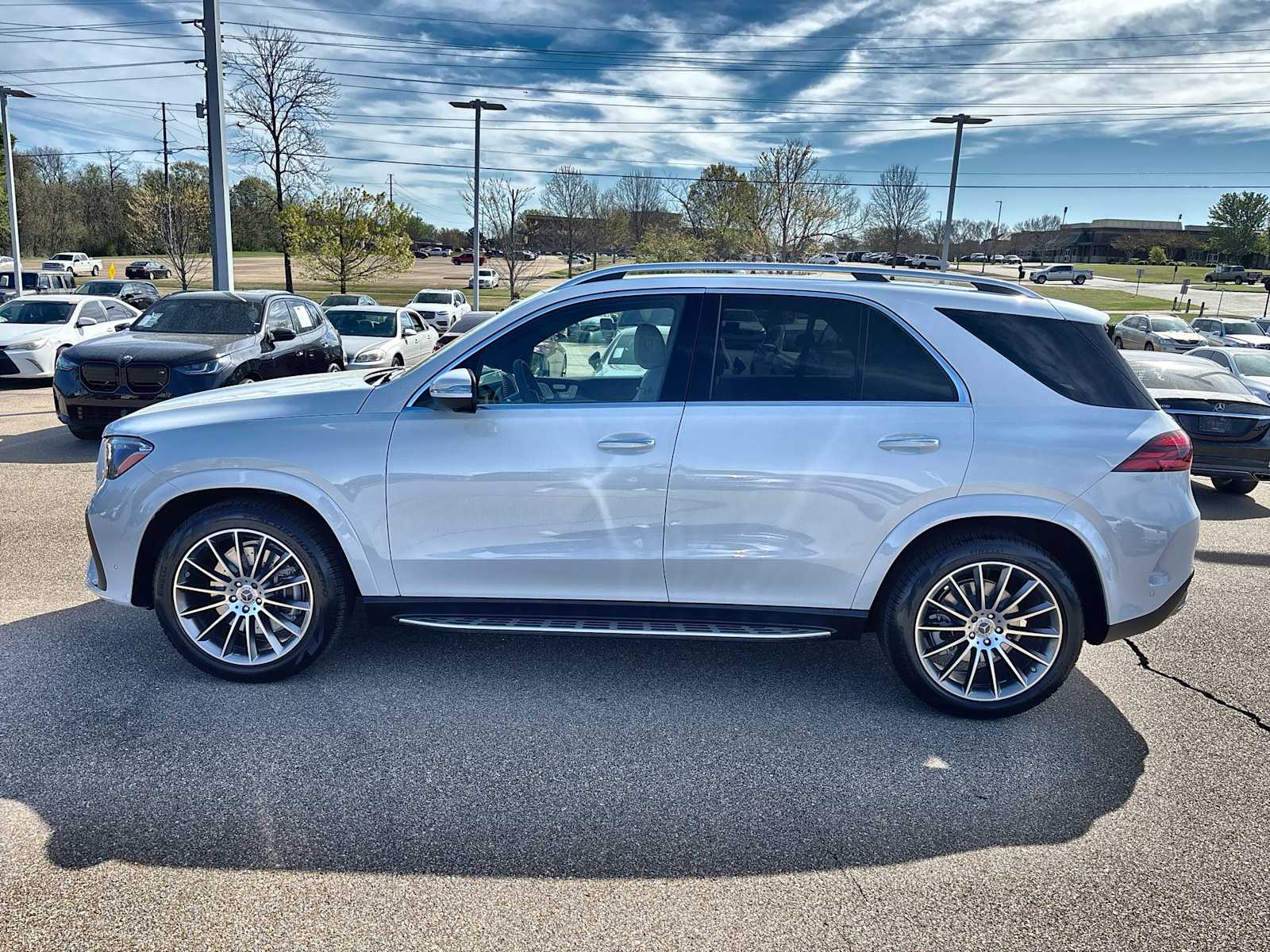 Thumbnail: 2026 Mercedes-Benz GLE - 5