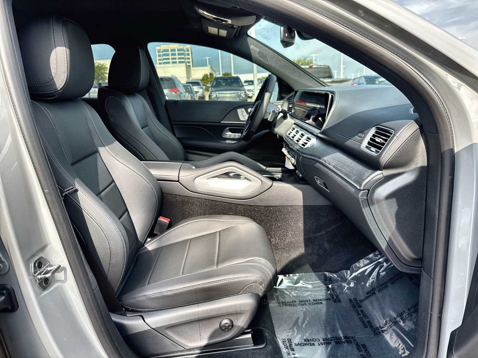 Thumbnail: 2026 Mercedes-Benz GLE - 9