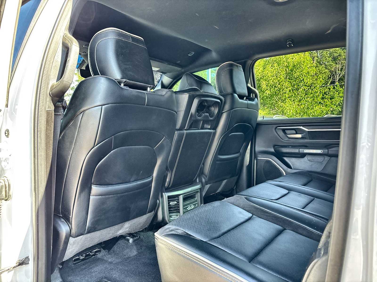 Thumbnail: 2025 RAM 1500 - 18
