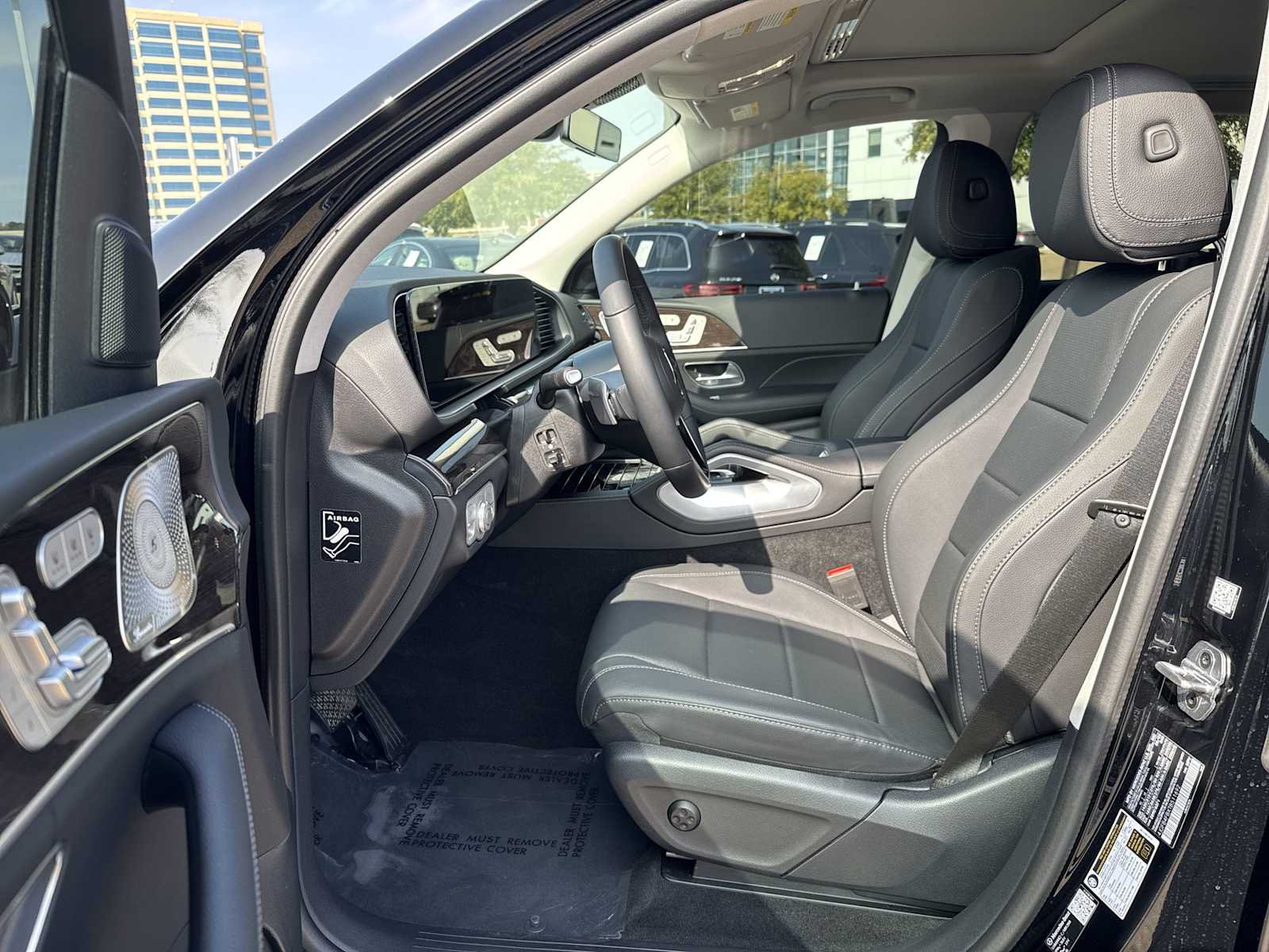 Thumbnail: 2026 Mercedes-Benz GLE - 2