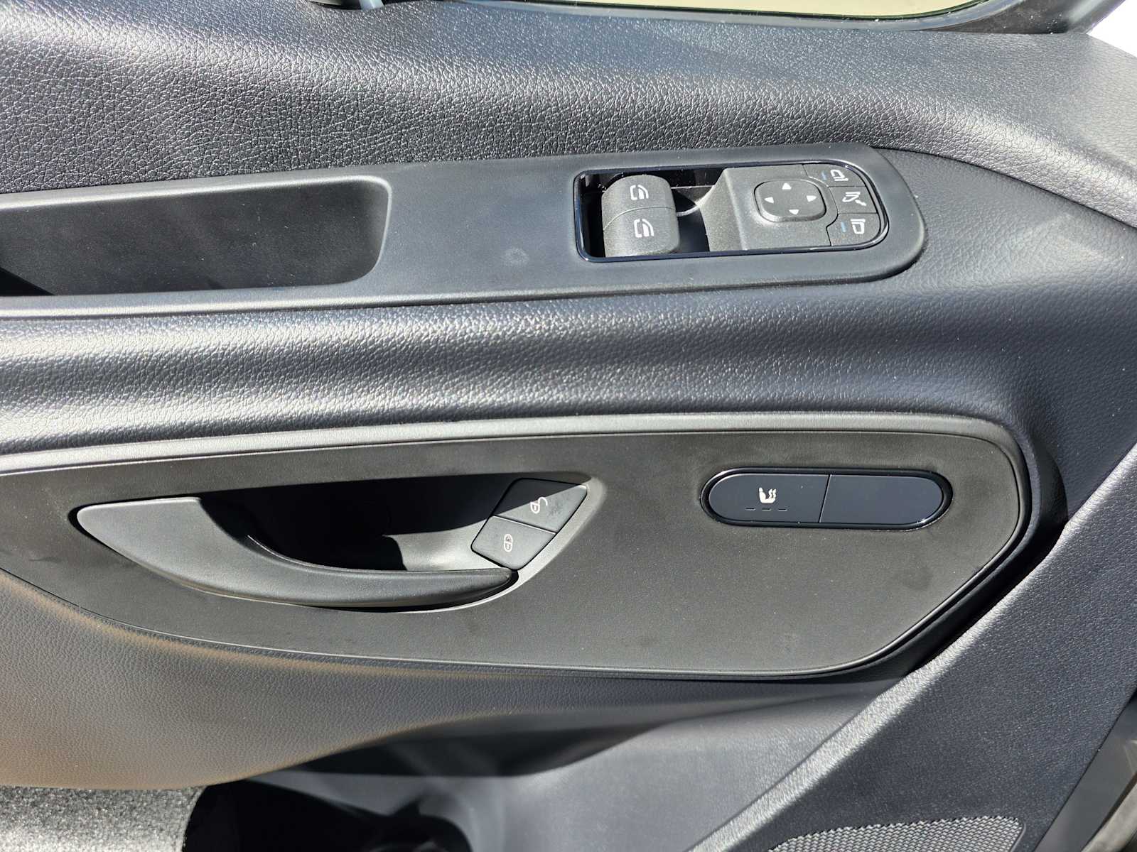 Thumbnail: 2026 Mercedes-Benz Sprinter - 14