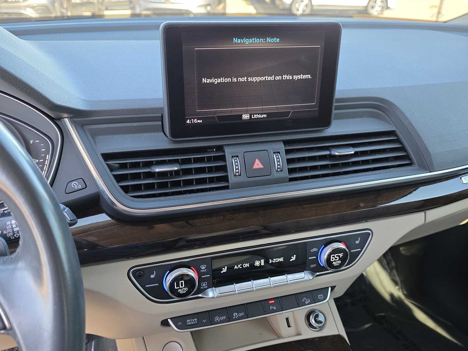 Thumbnail: 2020 Audi Q5 - 10