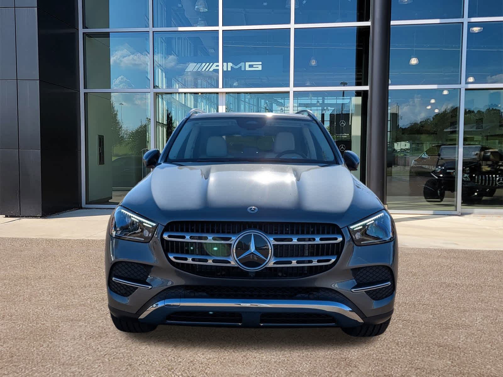 Thumbnail: 2026 Mercedes-Benz GLE - 2
