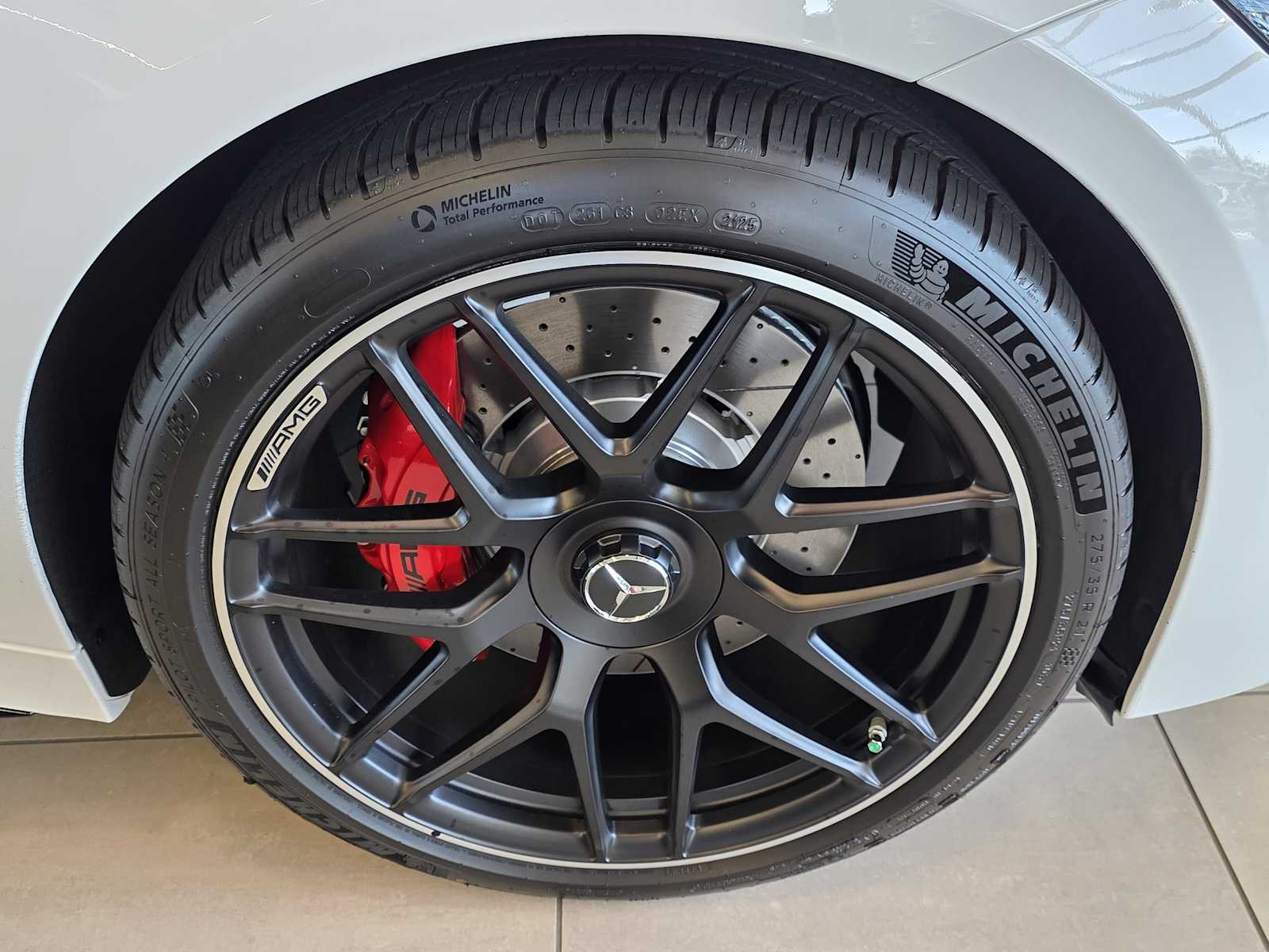 Thumbnail: 2026 Mercedes-Benz AMG GT - 23