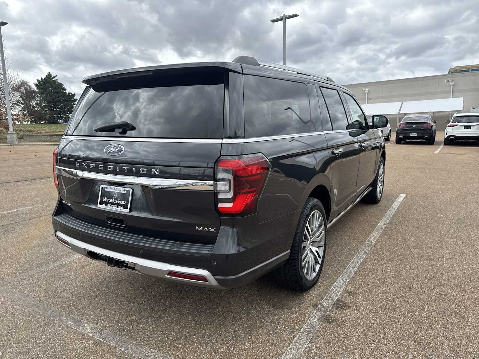 Thumbnail: 2022 Ford Expedition MAX - 6