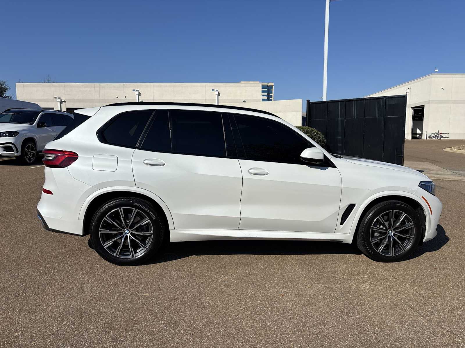 Thumbnail: 2019 BMW X5 - 7
