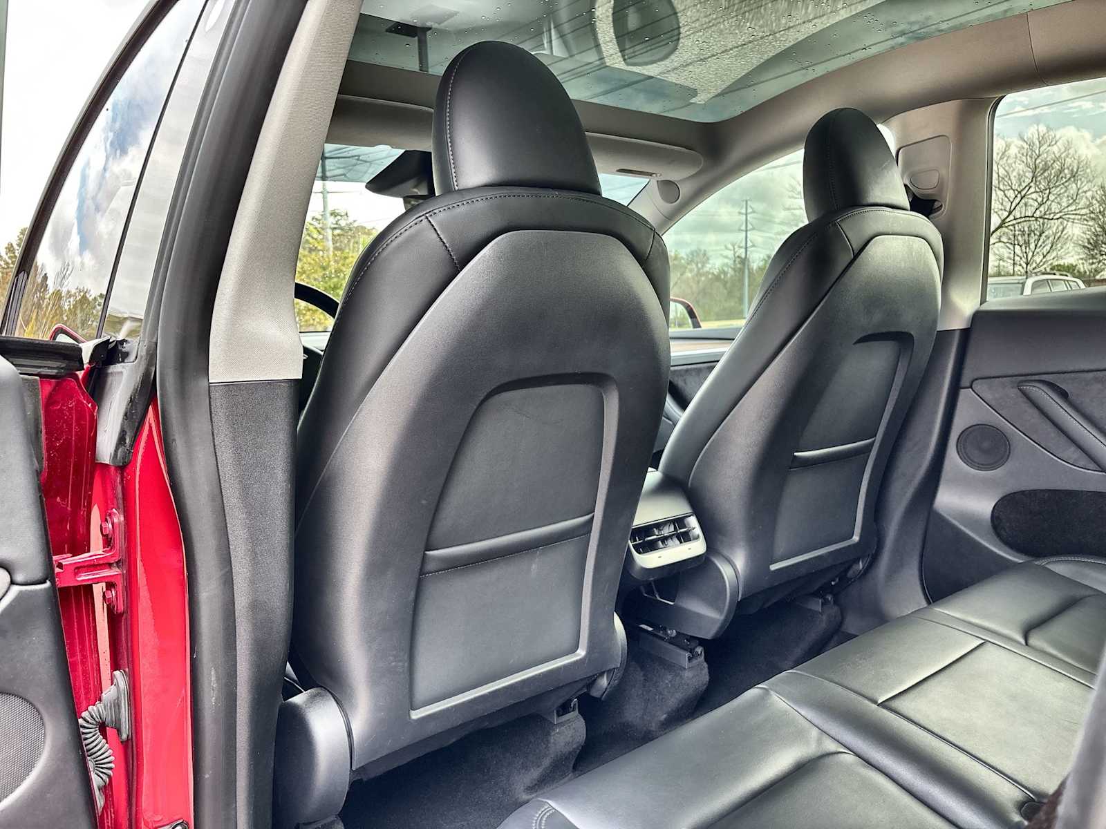 Thumbnail: 2023 Tesla Model Y - 17