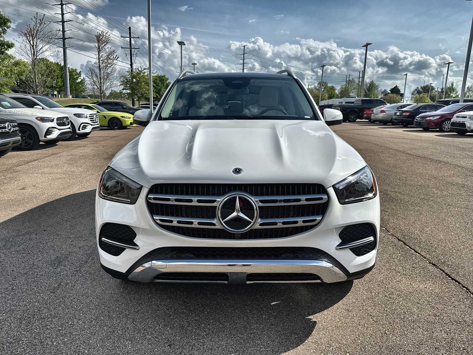 Thumbnail: 2026 Mercedes-Benz GLE - 12
